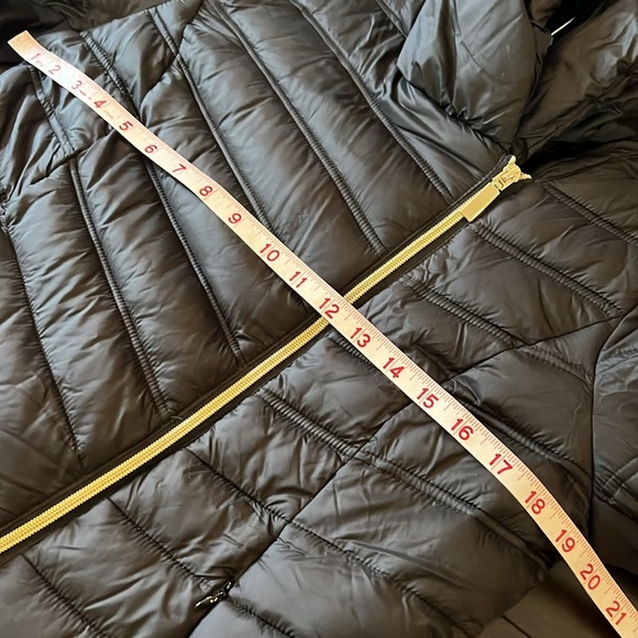 Laundry women’s medium NWT - Picture 9 of 13